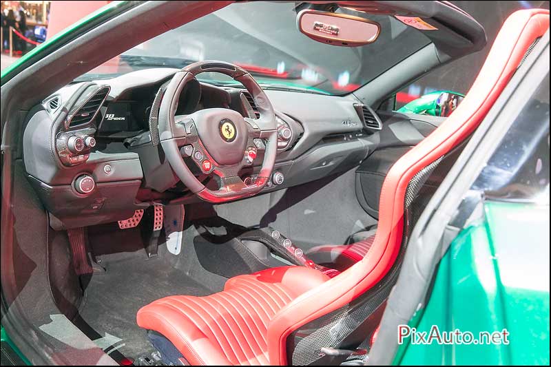 MondialdelAutomobile-Paris, Ferrari 488 Spider The Green Jewel Habitacle