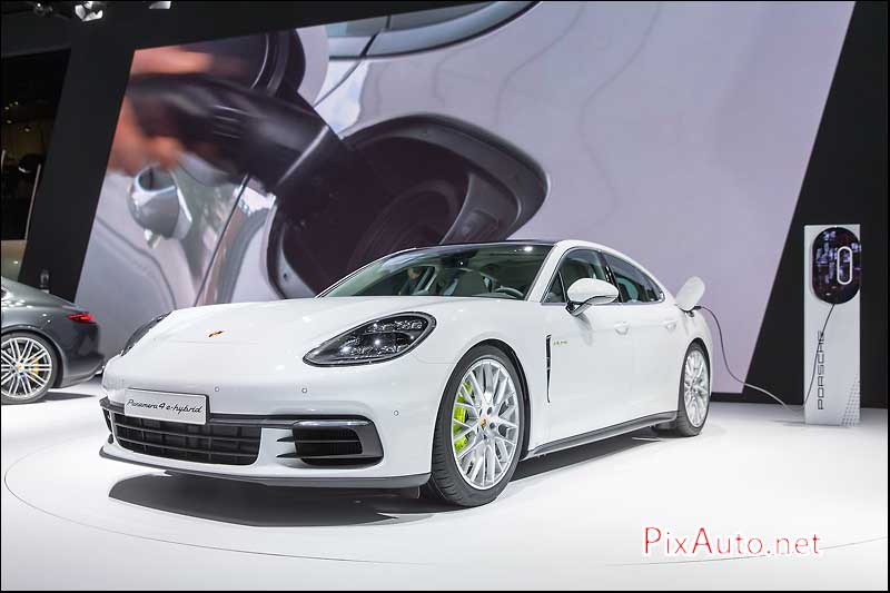 MondialdelAutomobile-Paris, Porsche Panamera 4 e-Hybrid